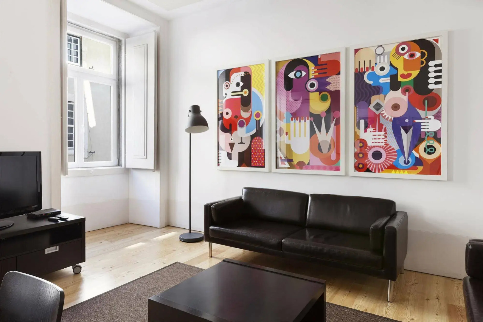 Hello Lisbon Cais do Sodre