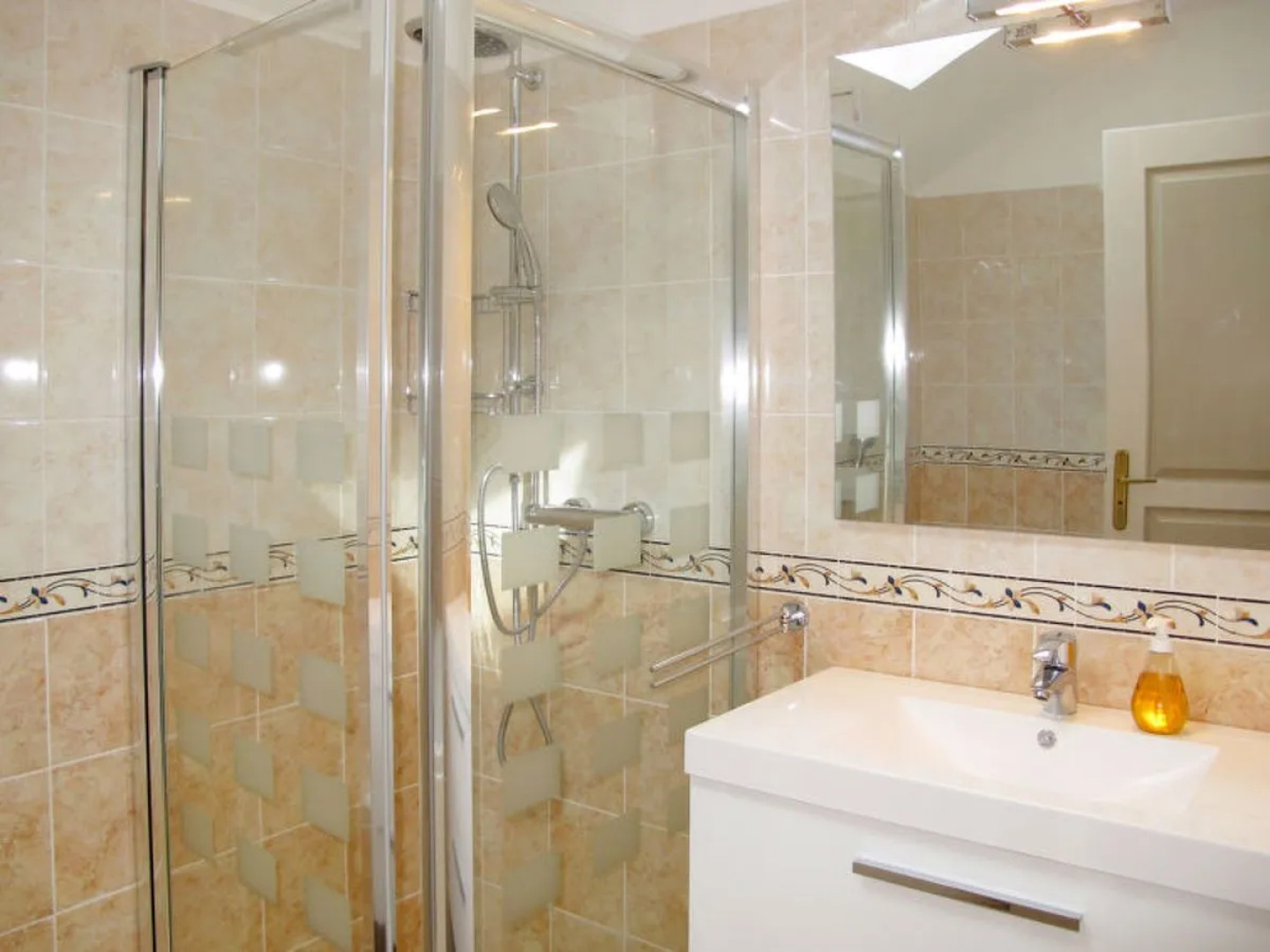 Le SiÂ©maphore (PBA109)