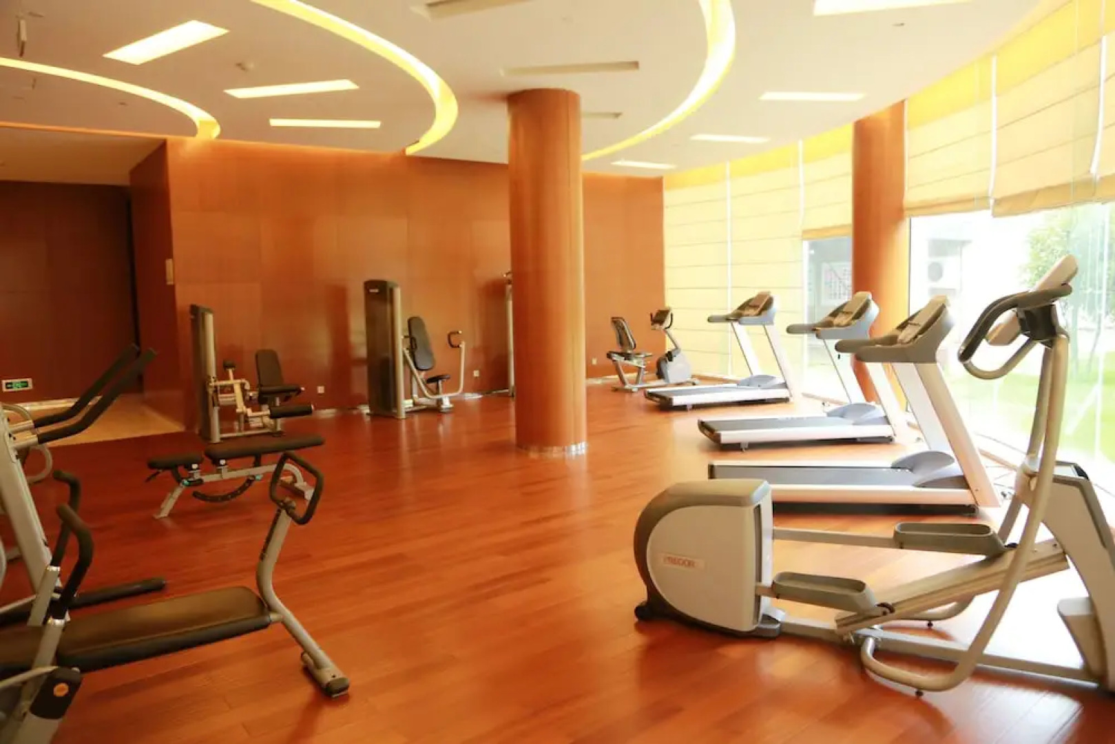 New Yallan Hotel Deqing