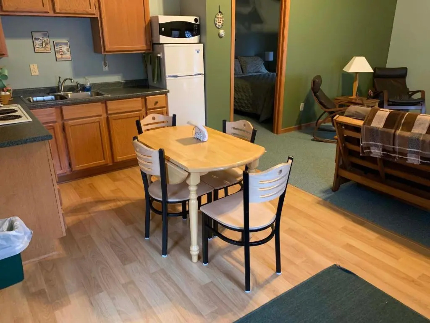 Woodland Lodging