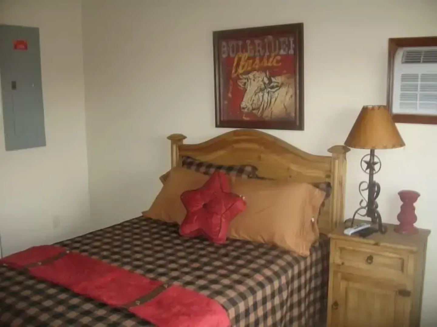 Custom Touch Village Bay City