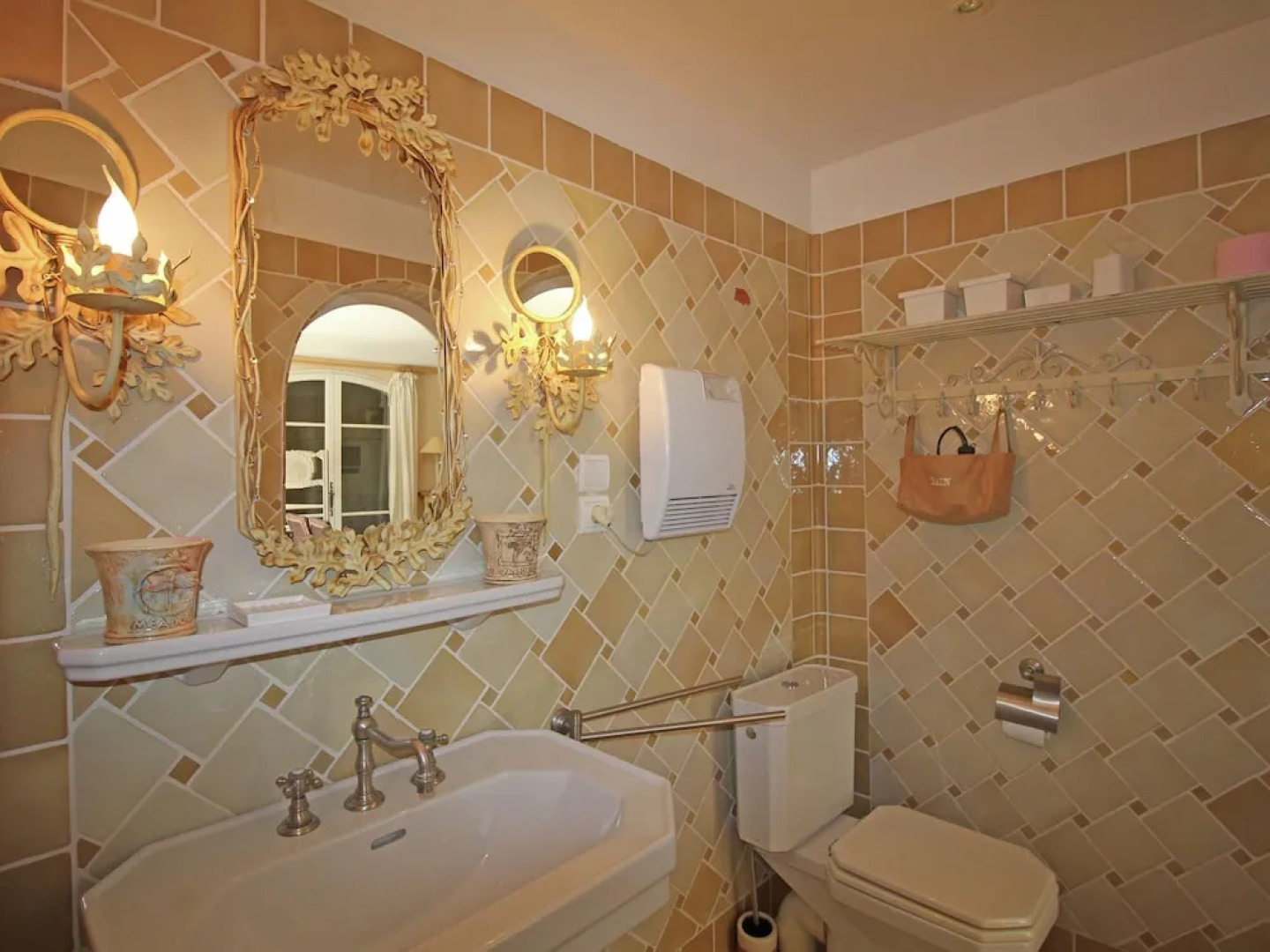 Beautiful Villa with Swimming Pool in Cavalaire-sur-Mer