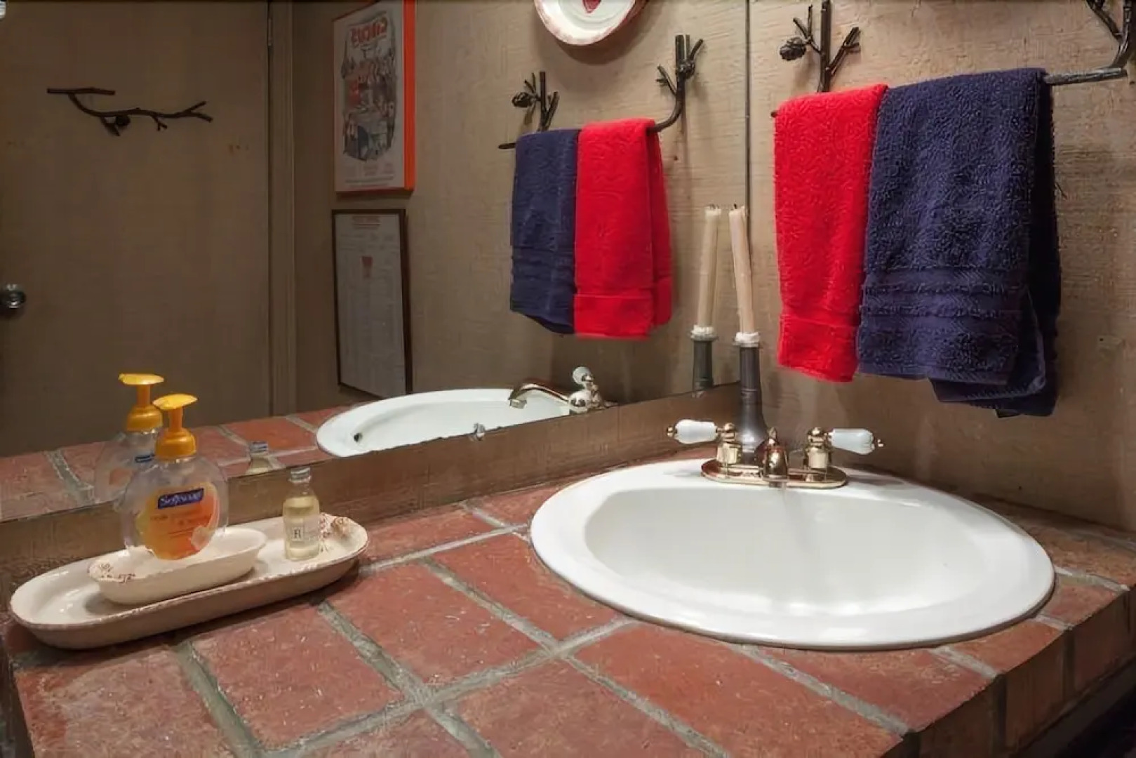 Fraser Lakefront Rental Cabin by RedAwning