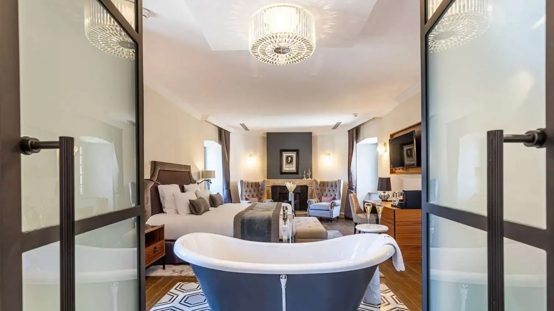 Domaine de Dolomieu, BW Premier Collection