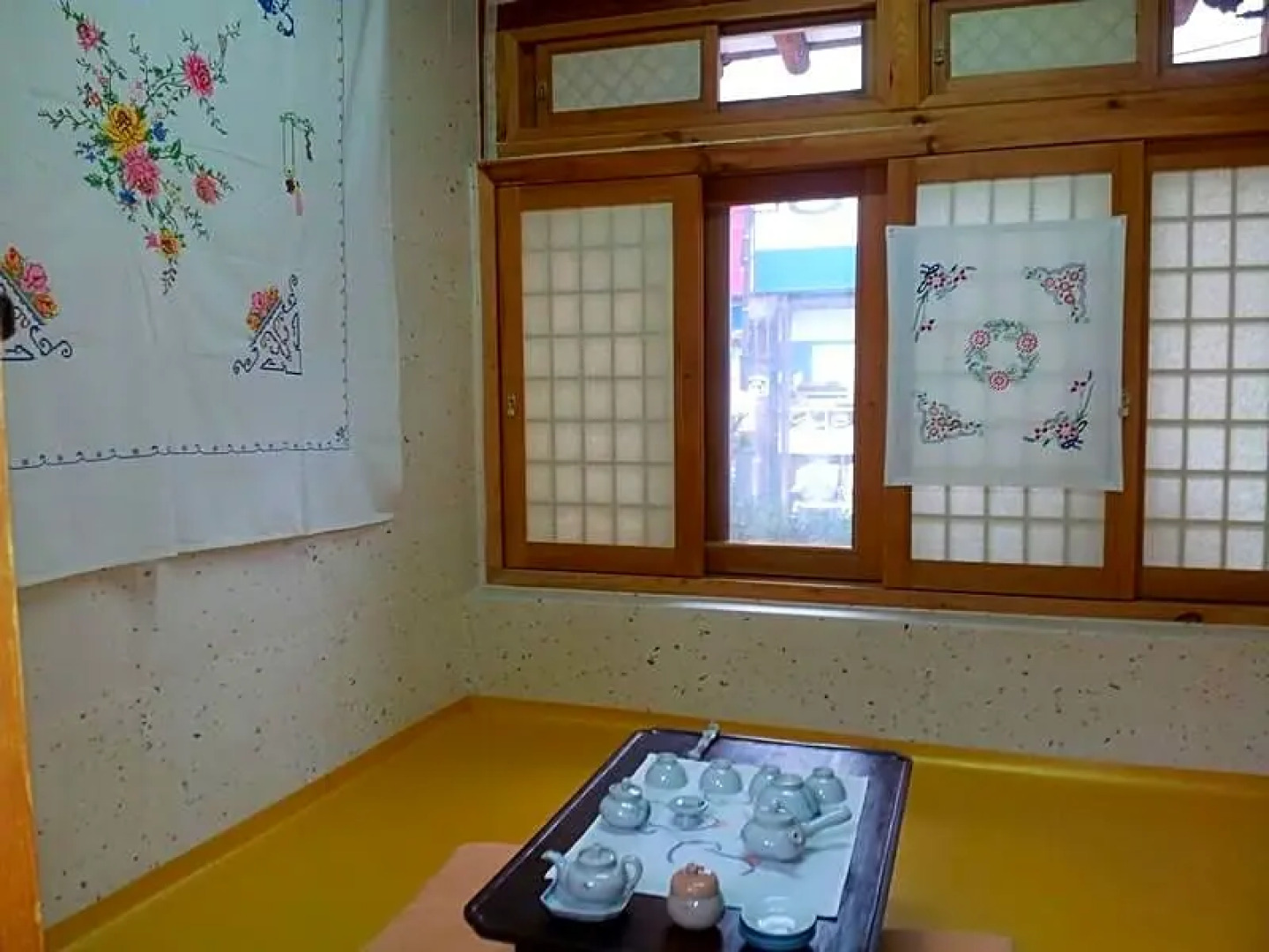 Gallery Jin Hanok Guesthouse