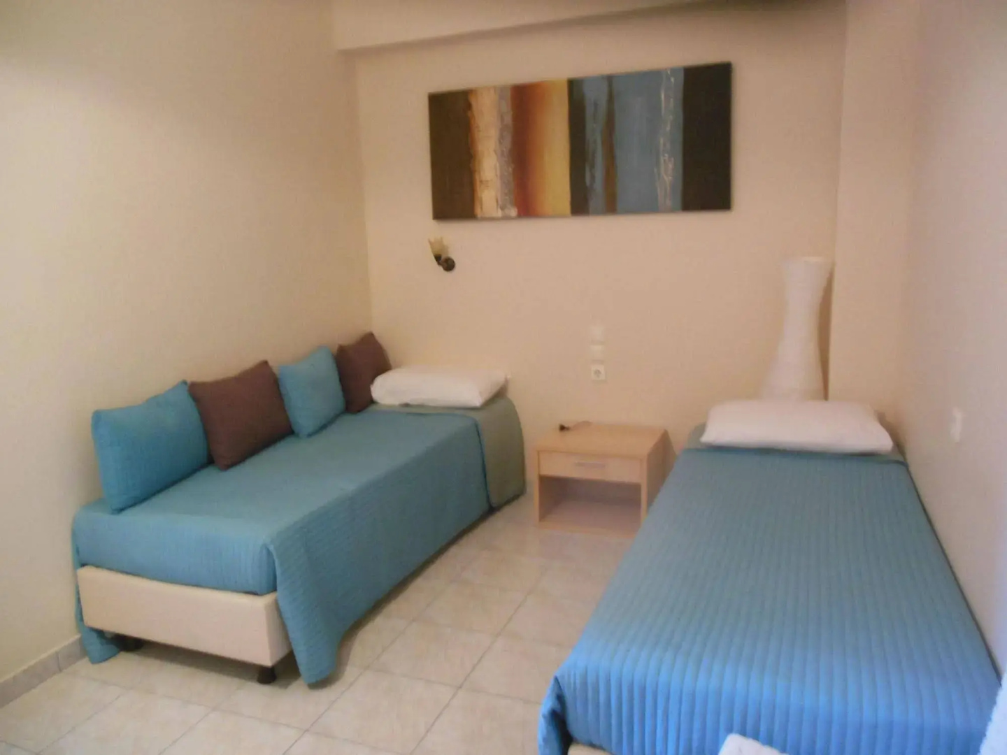 Theano Hotel