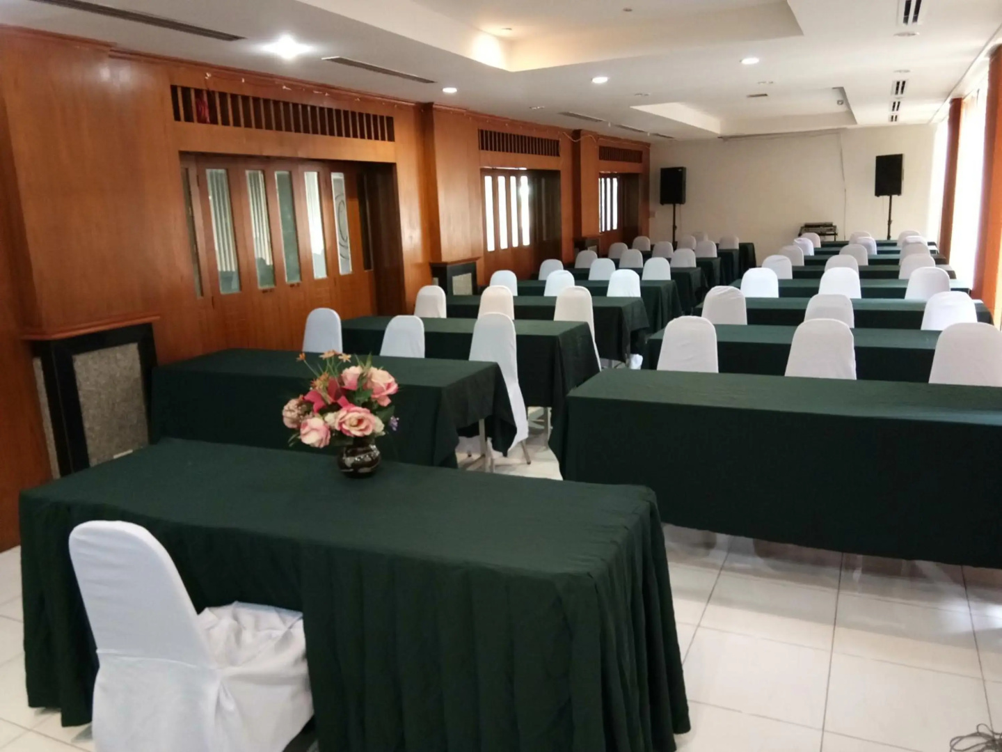 Auychai Grand Hotel