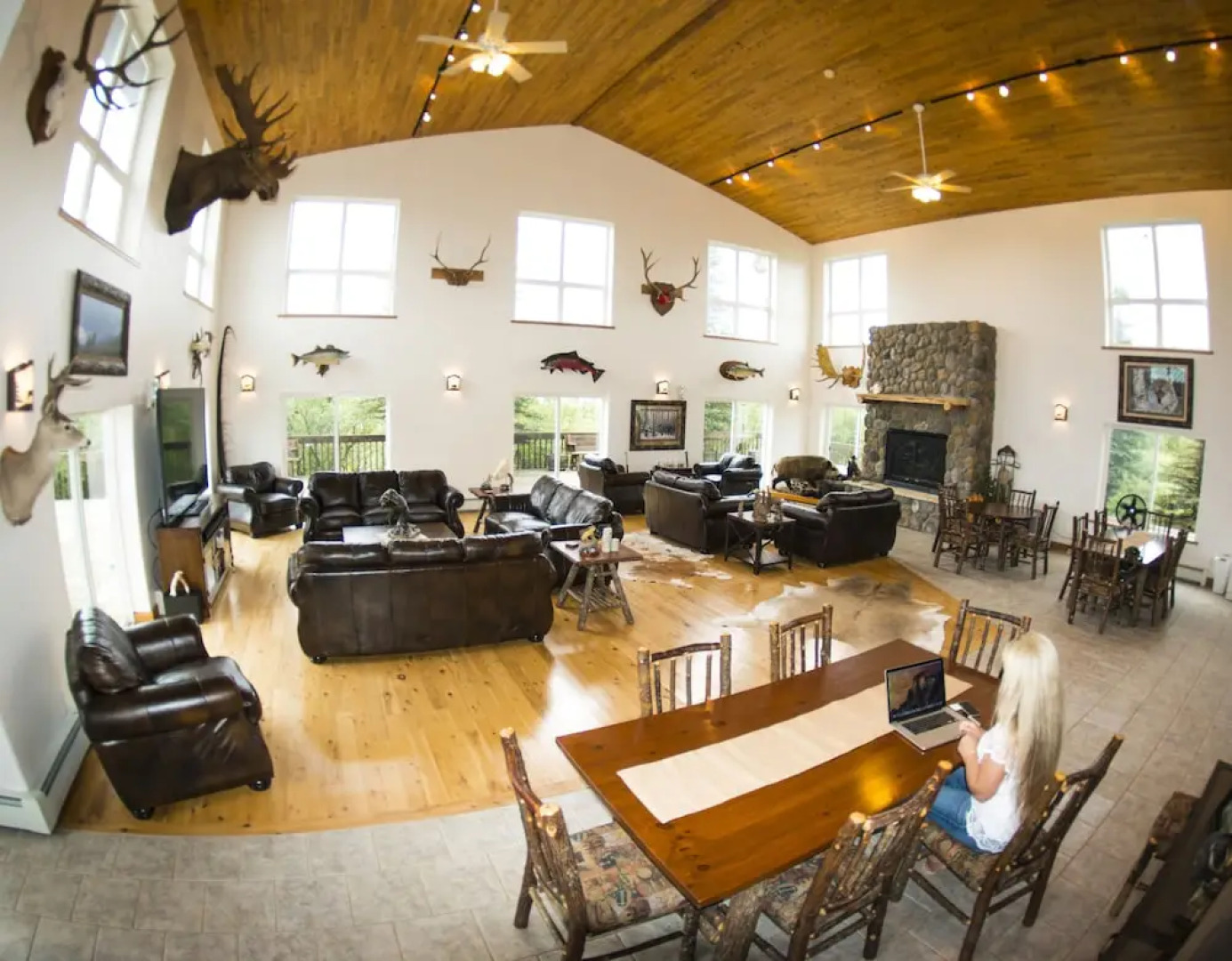 Alaska's Gold Creek Lodge