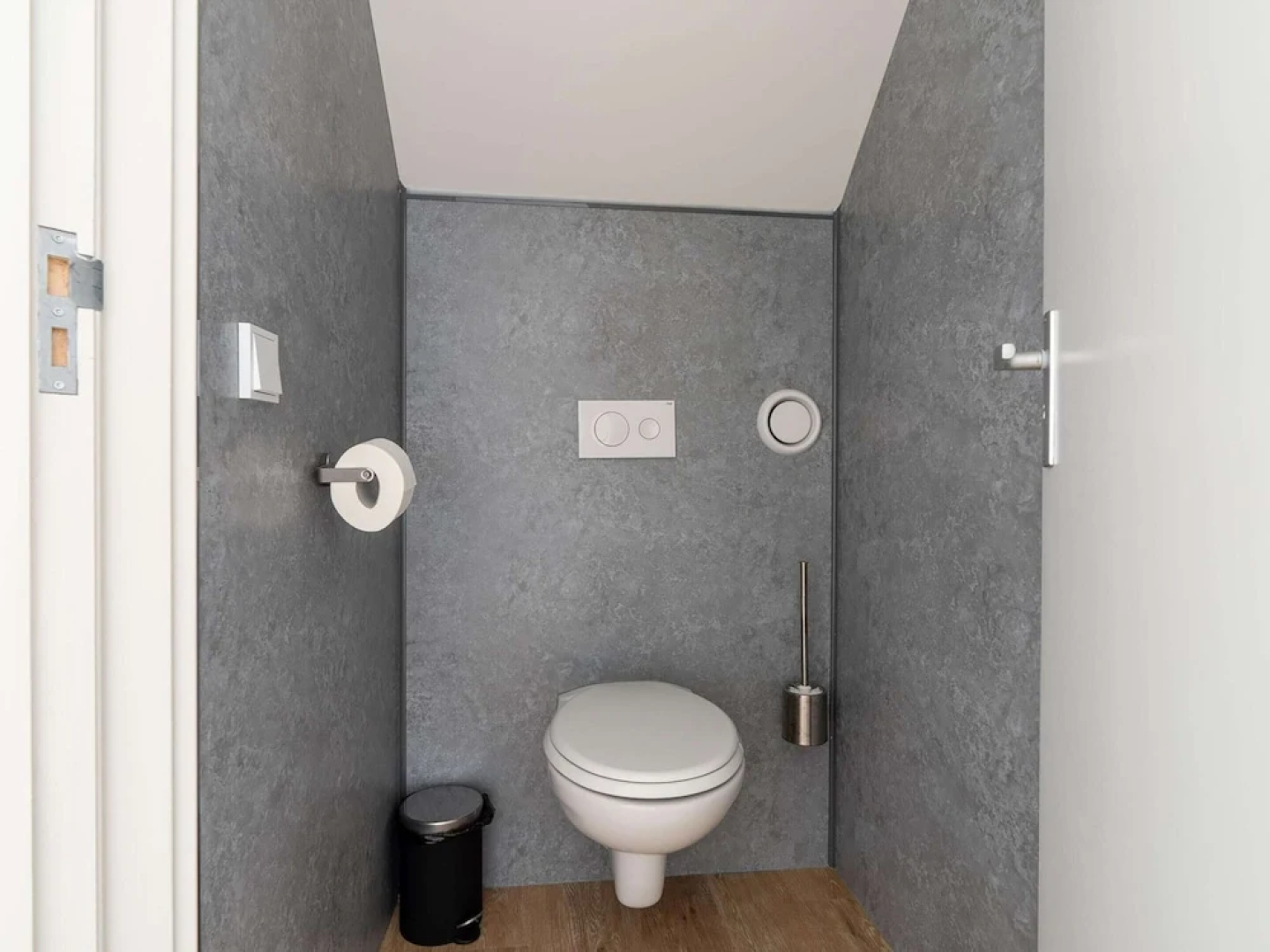 Beautiful Apartment on Ameland Near Nes