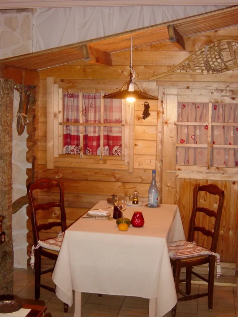 Logis De France Le Rocher Blanc