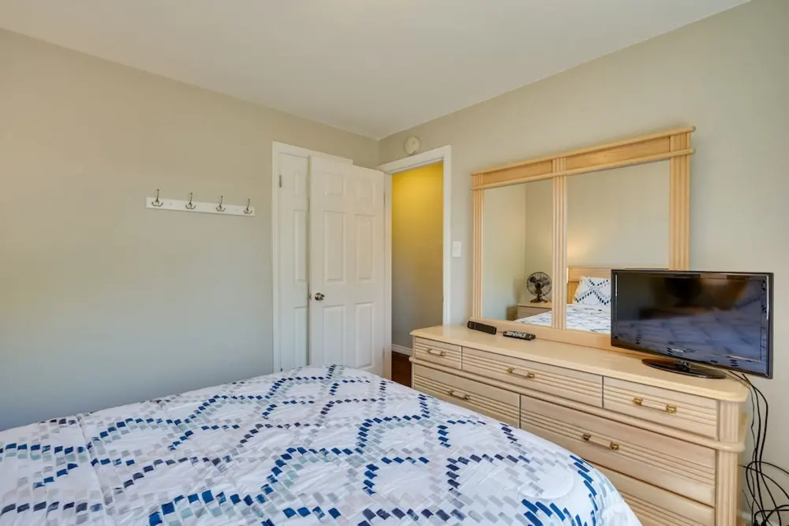 Pueblo House by Riverwalk, 2 Miles to Fairgrounds!