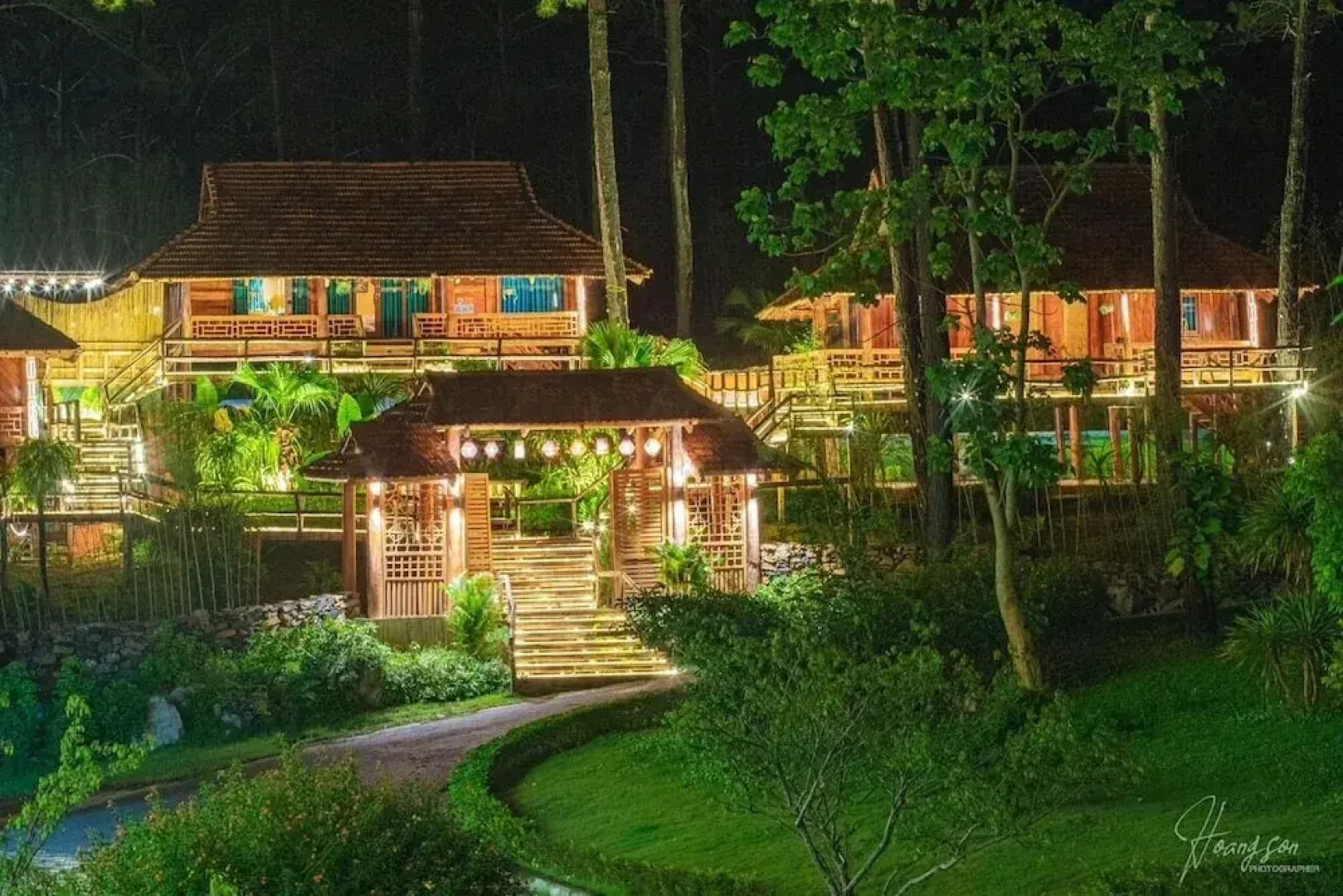 Phoenix Moc Chau Hotel