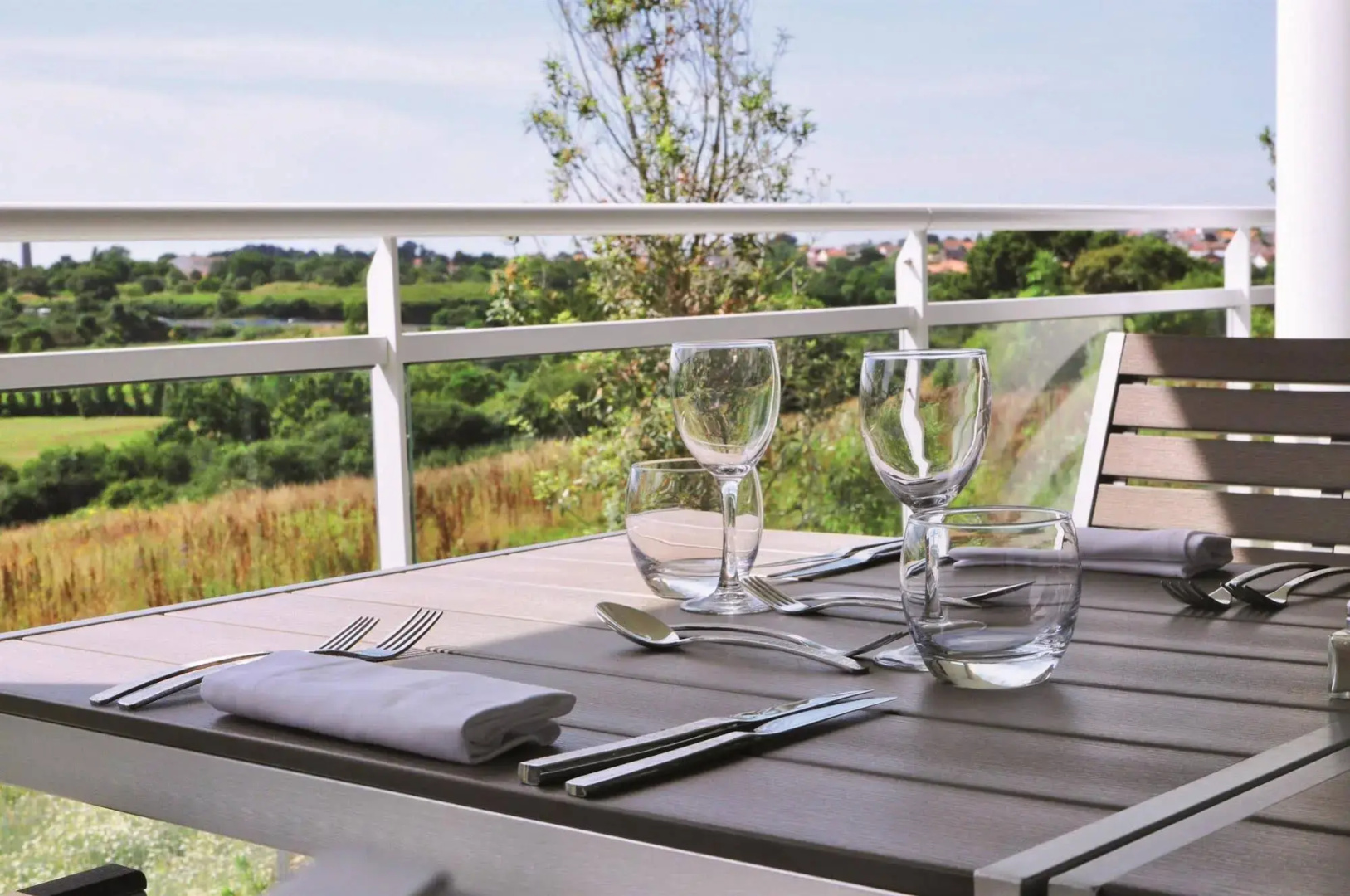Golden Tulip Pornic Suites