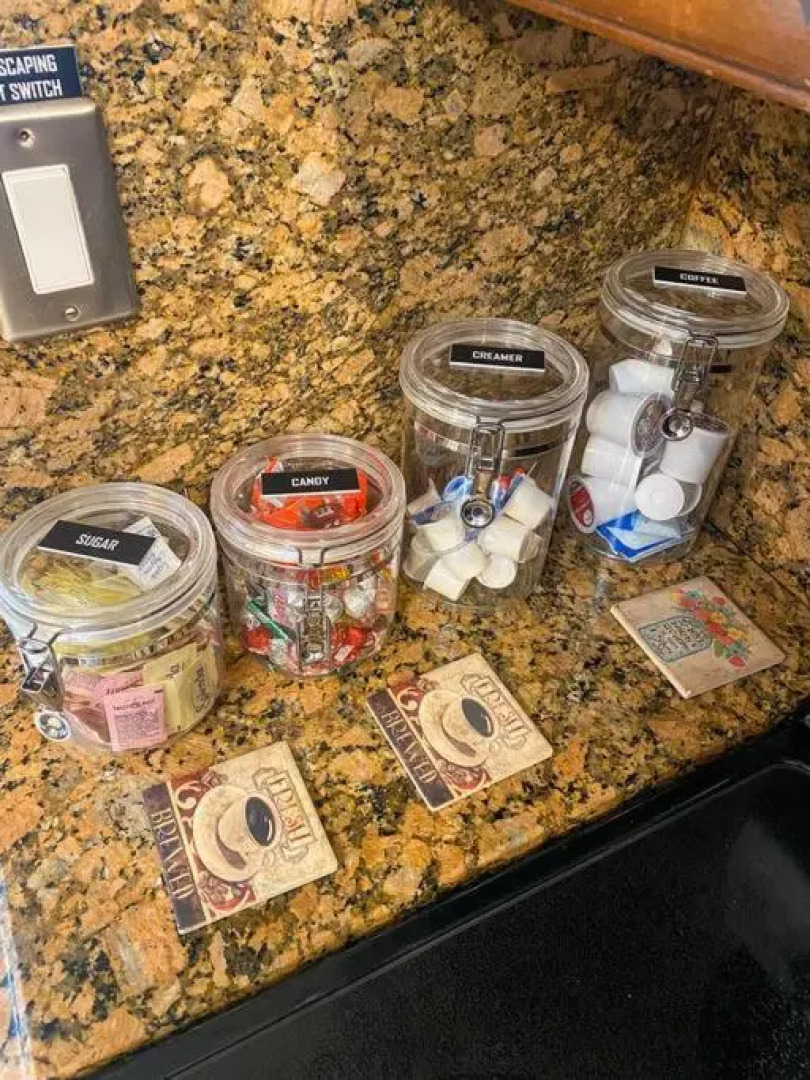 Your Cozy Spacious home with Heated Pool