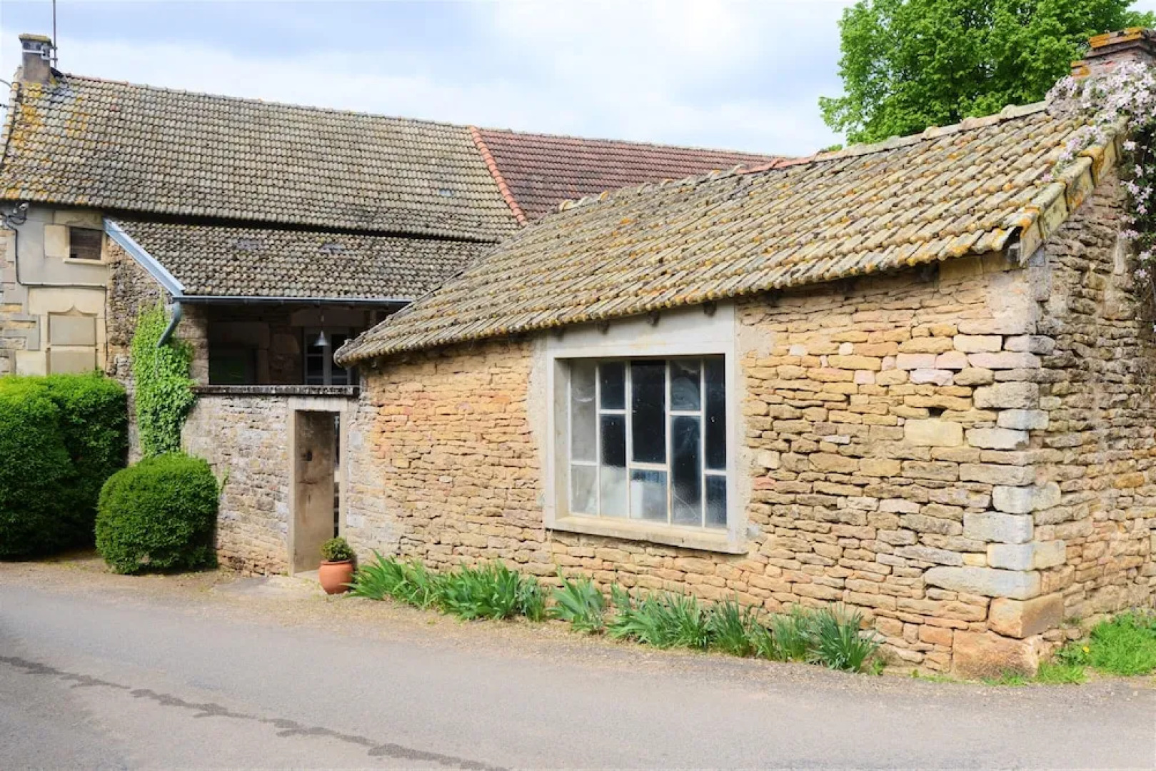 House With 2 Bedrooms in Grevilly, With Enclosed Garden