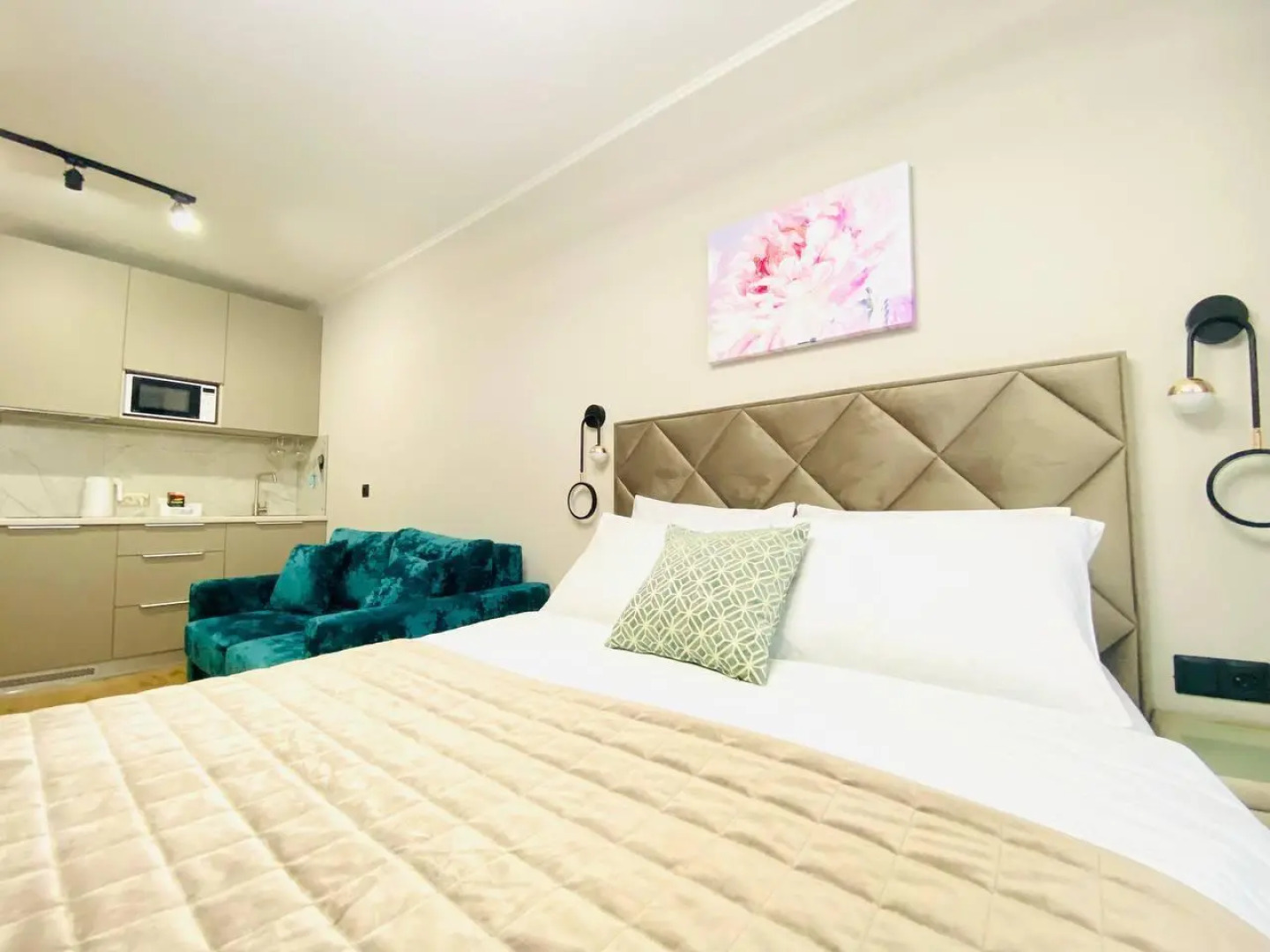 Апартаменты на проезде Толубеевский 8 корпус 2/2