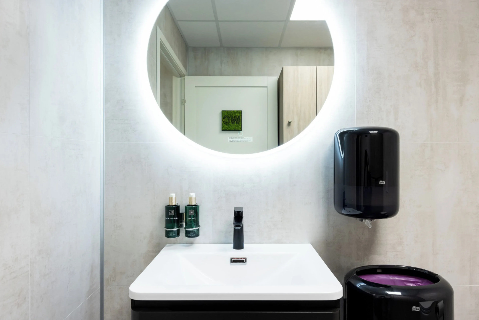 Stryn House Apartments & Hotel