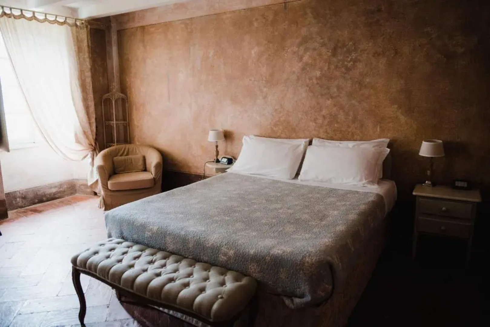 Regina Teodolinda Suites