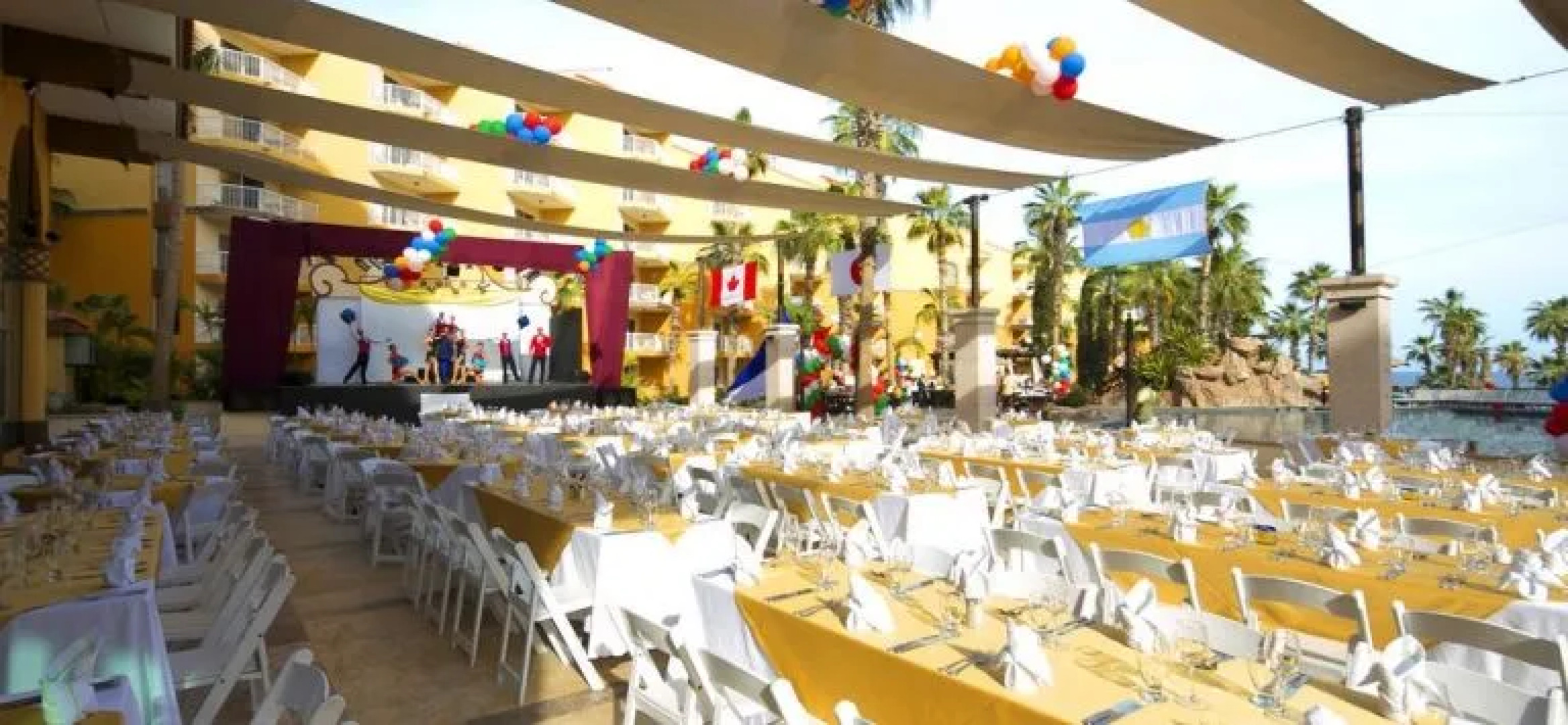 Villa del Palmar Residences