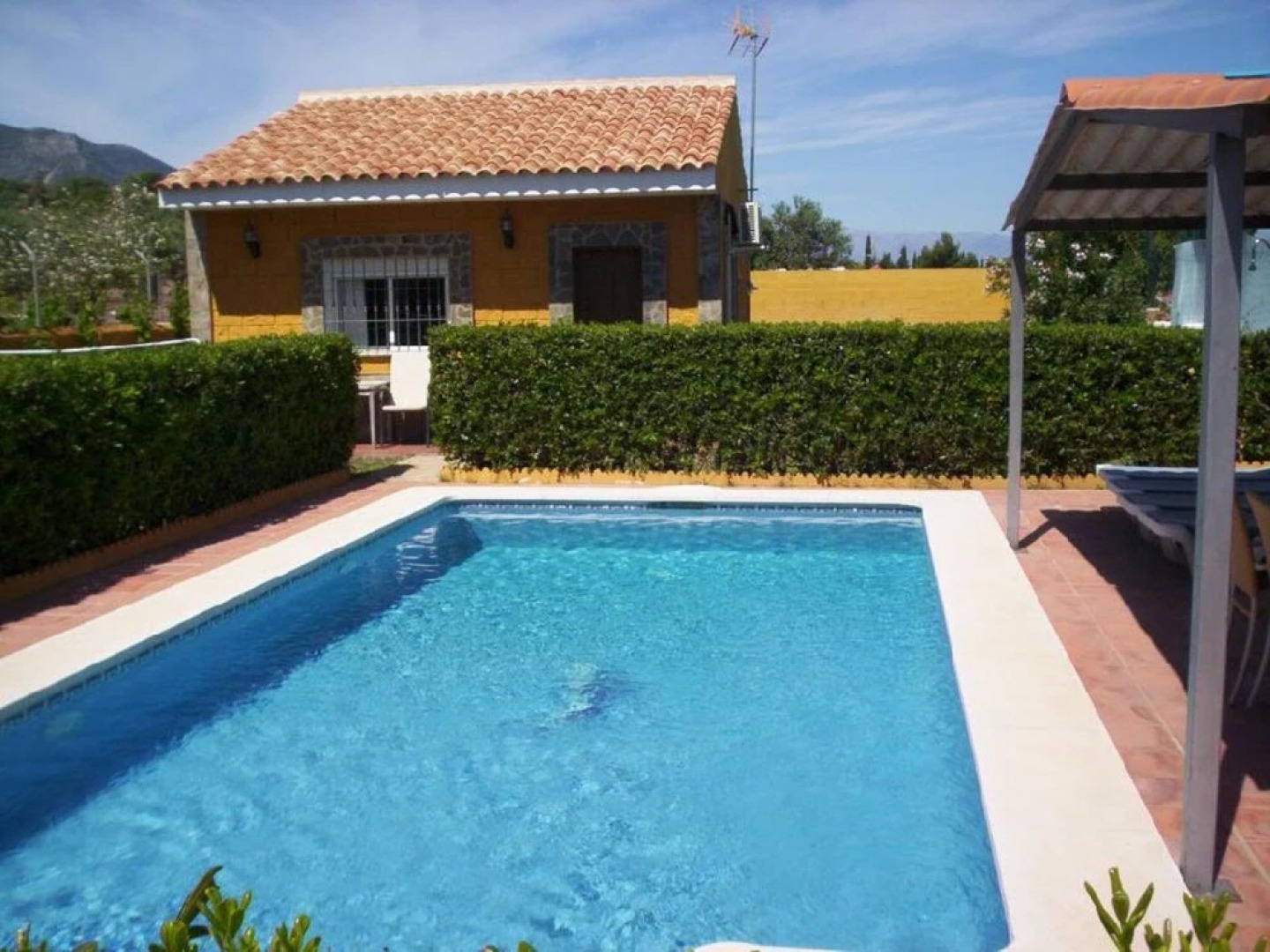 Villa With 2 Bedrooms in Alhaurin de la Torre, With Wonderful Mountain