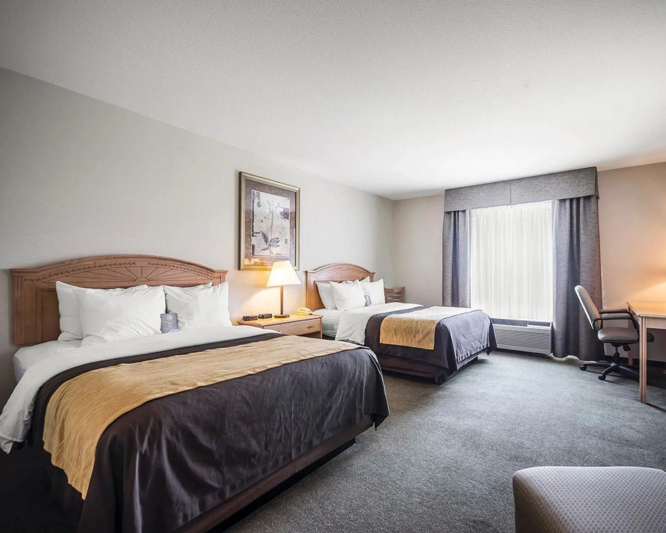 Holiday Inn Express Salmon Arm