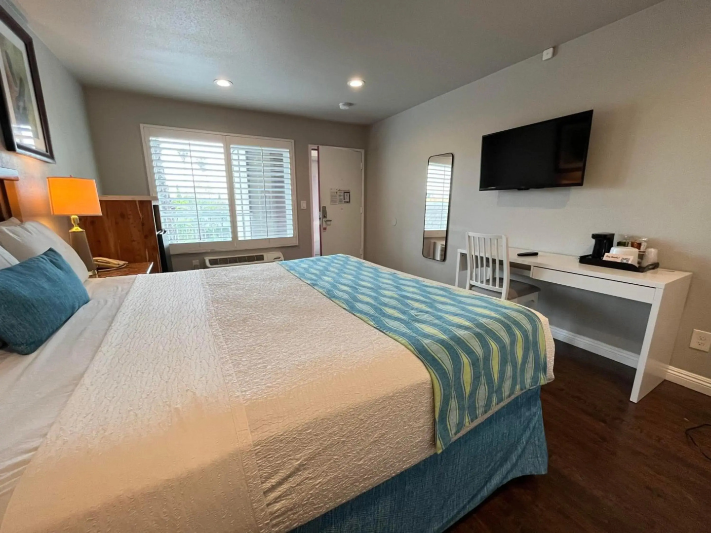 Alamo Inn & Suites