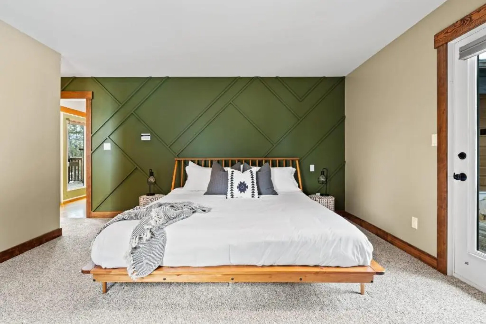 The Caribou Lodge I HotTub I Fireplace I Sleep16