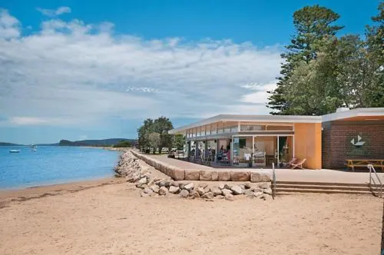 Hinterland Luxury Apartment Ettalong Beach Resort