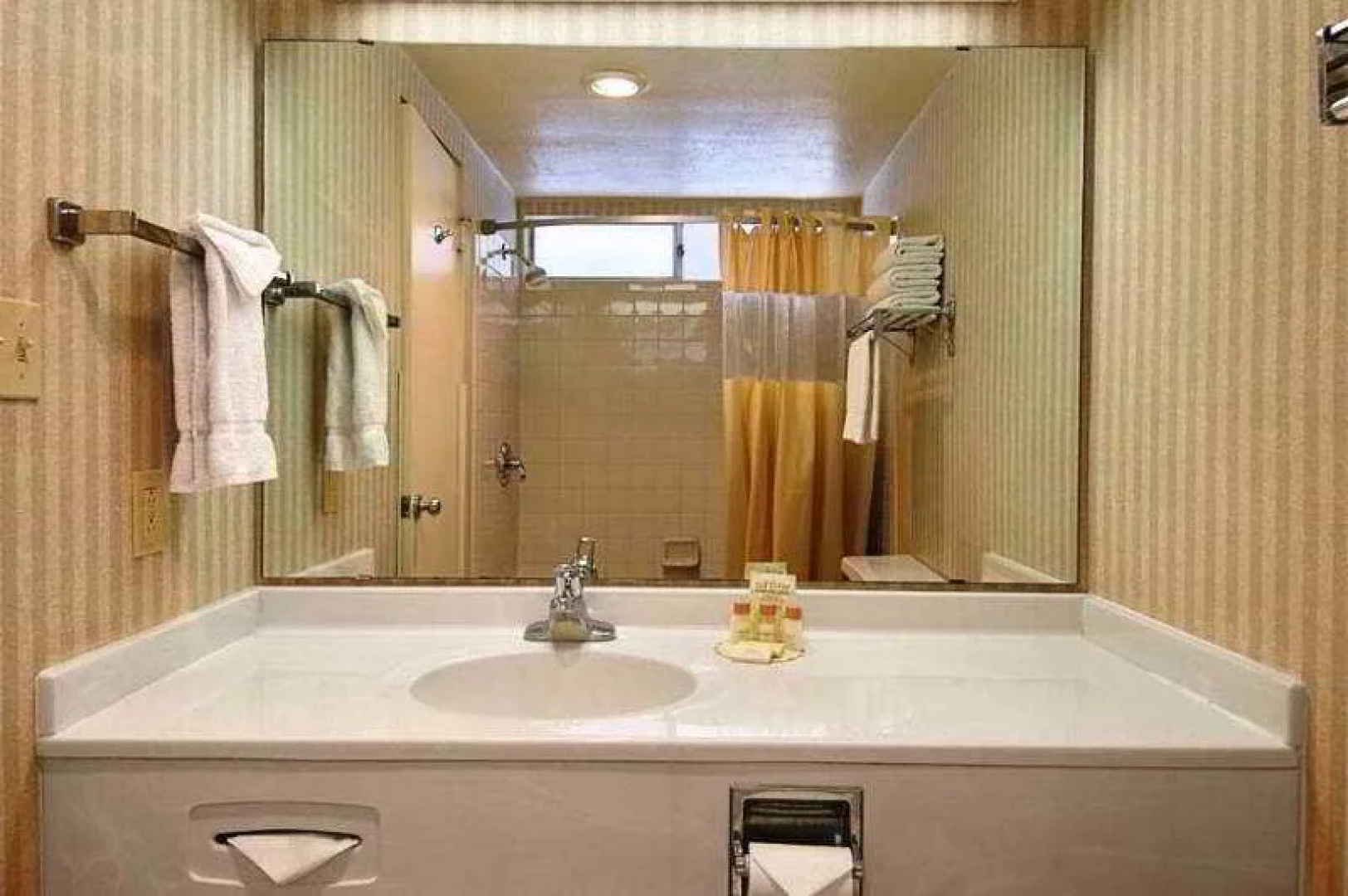 Days Inn Scottsdale Fashion Square