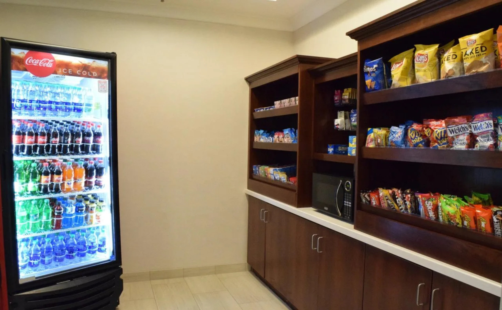 Holiday Inn Express & Suites Rochester Webster by IHG