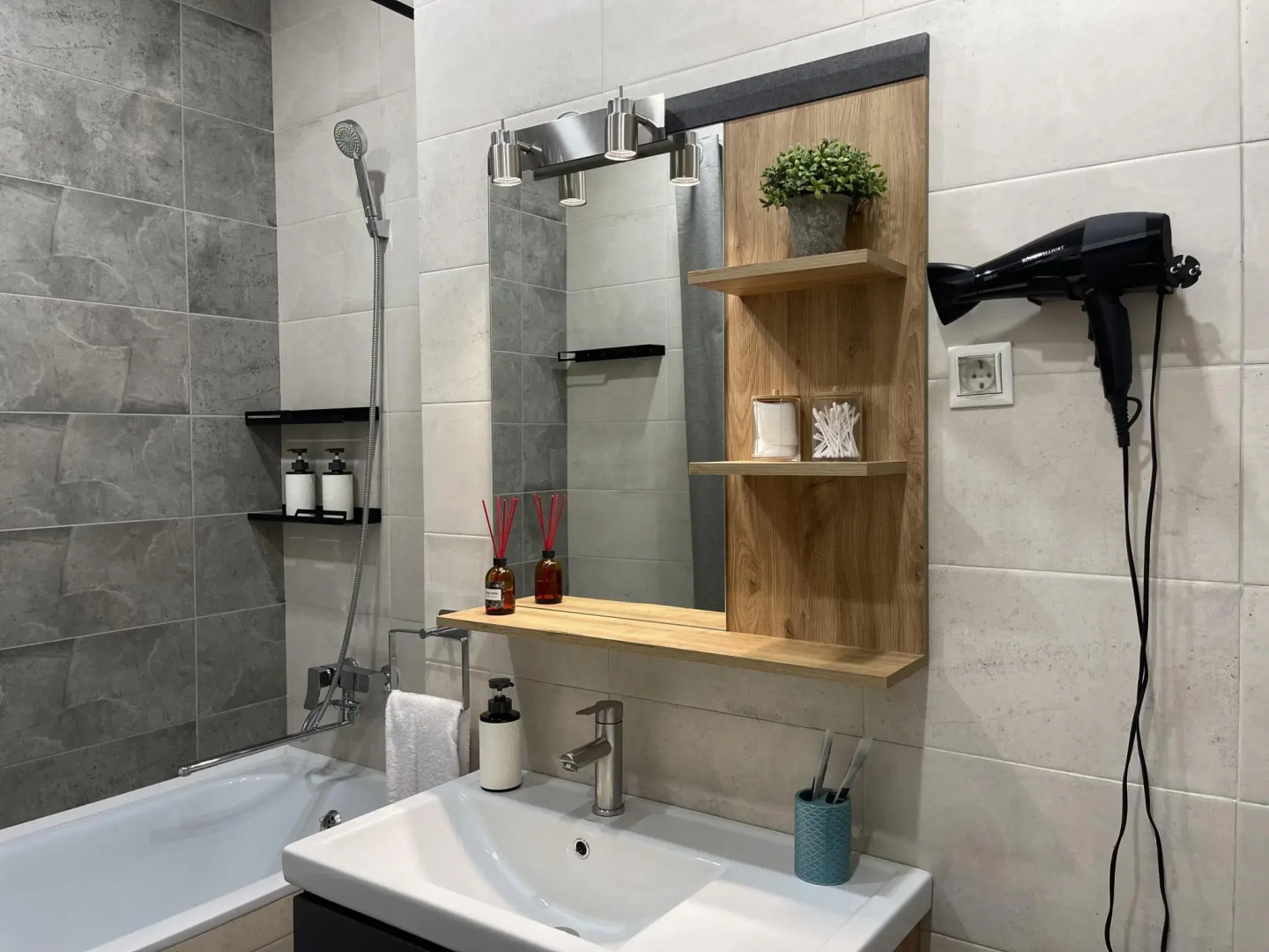 PK Design (ПК Дизайн) на улице Овражная