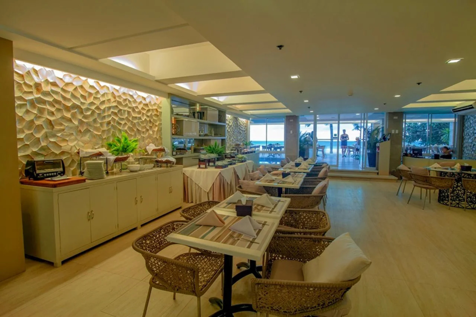 Estacio Uno Lifestyle Resort