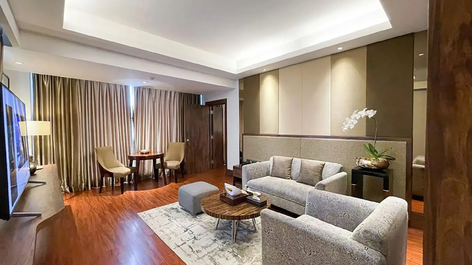 The Arista Hotel