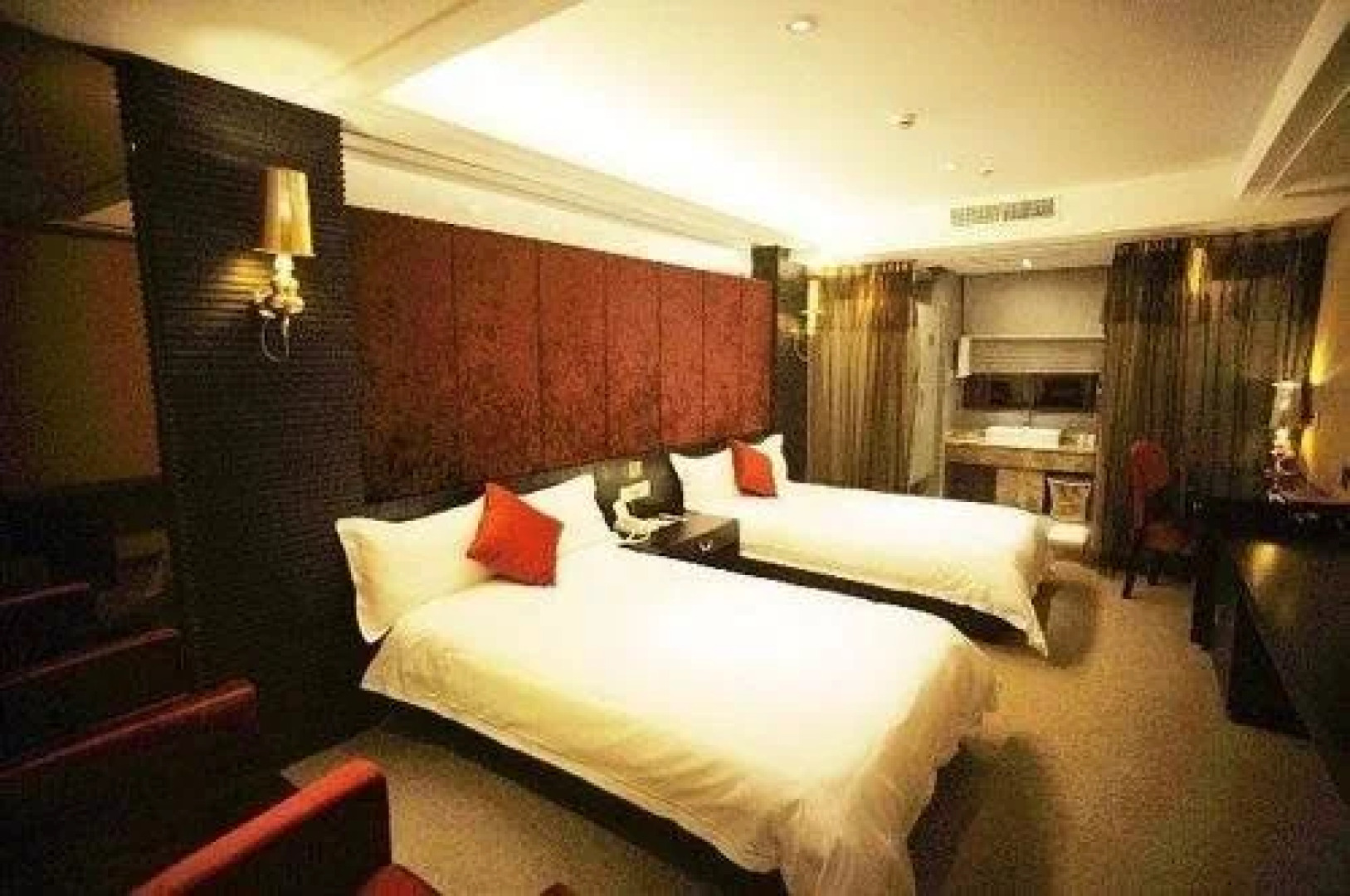 Homeinn Ripple Yun Hotel (Wuhu Tianmen Mountain West Road)