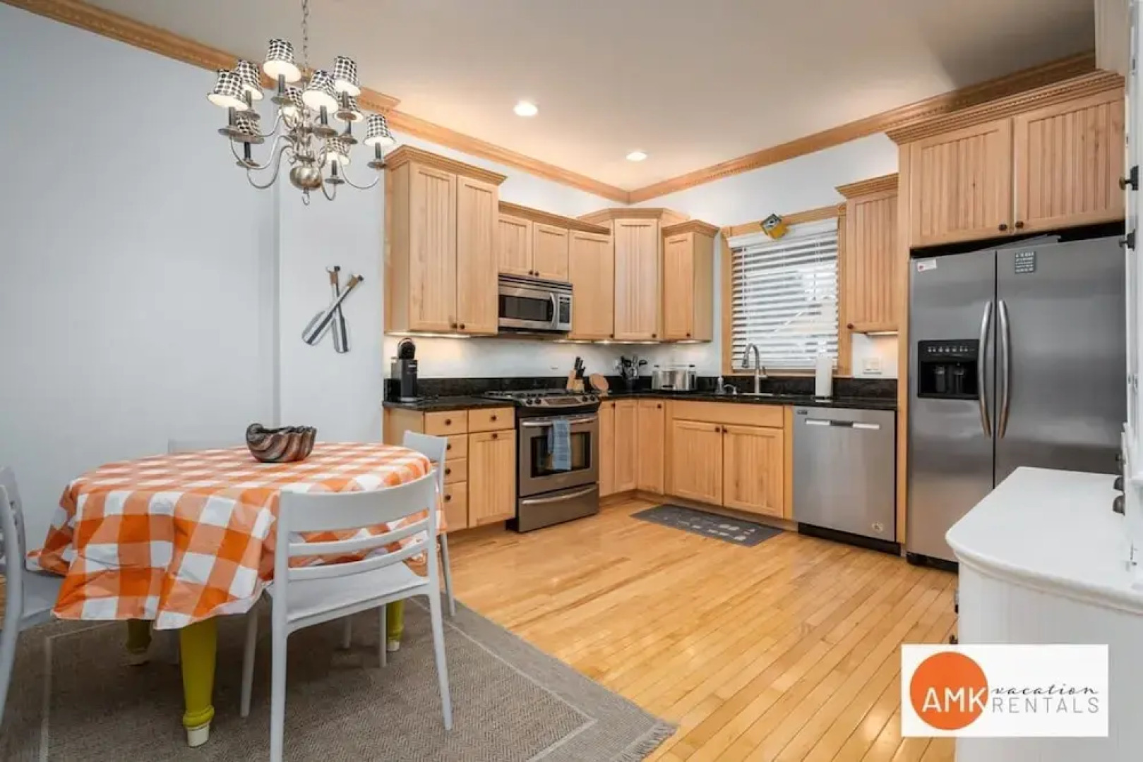 Lake Life Getaway - Condo Near Downtown