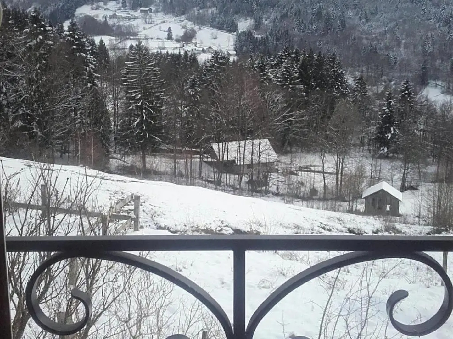 Appartement Le Menil, 1 pièce, 2 personnes - FR-1-589-164