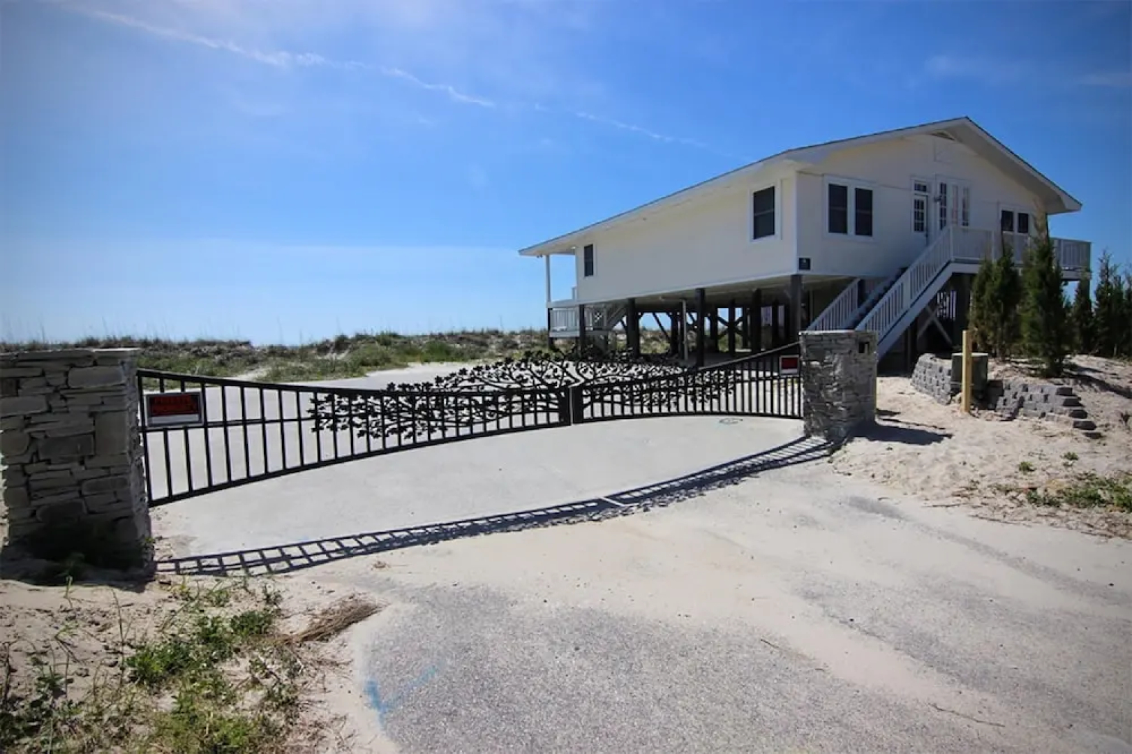 Sundance Cottage by Sea Scape Properties