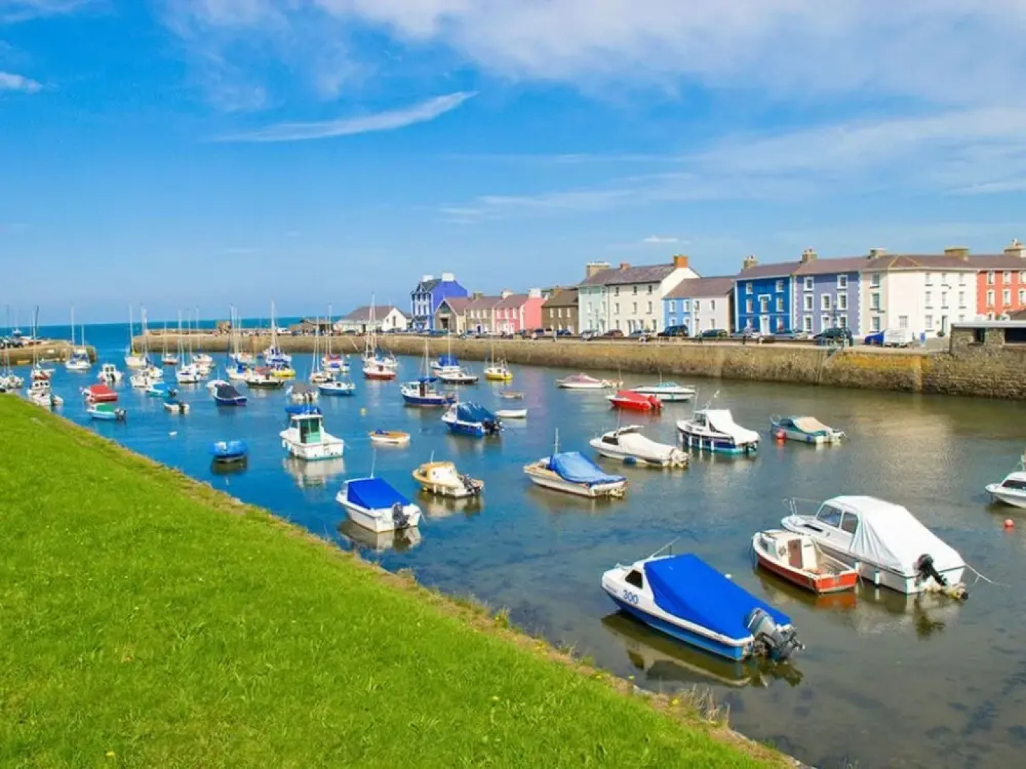 Holiday Home Bro Aeron