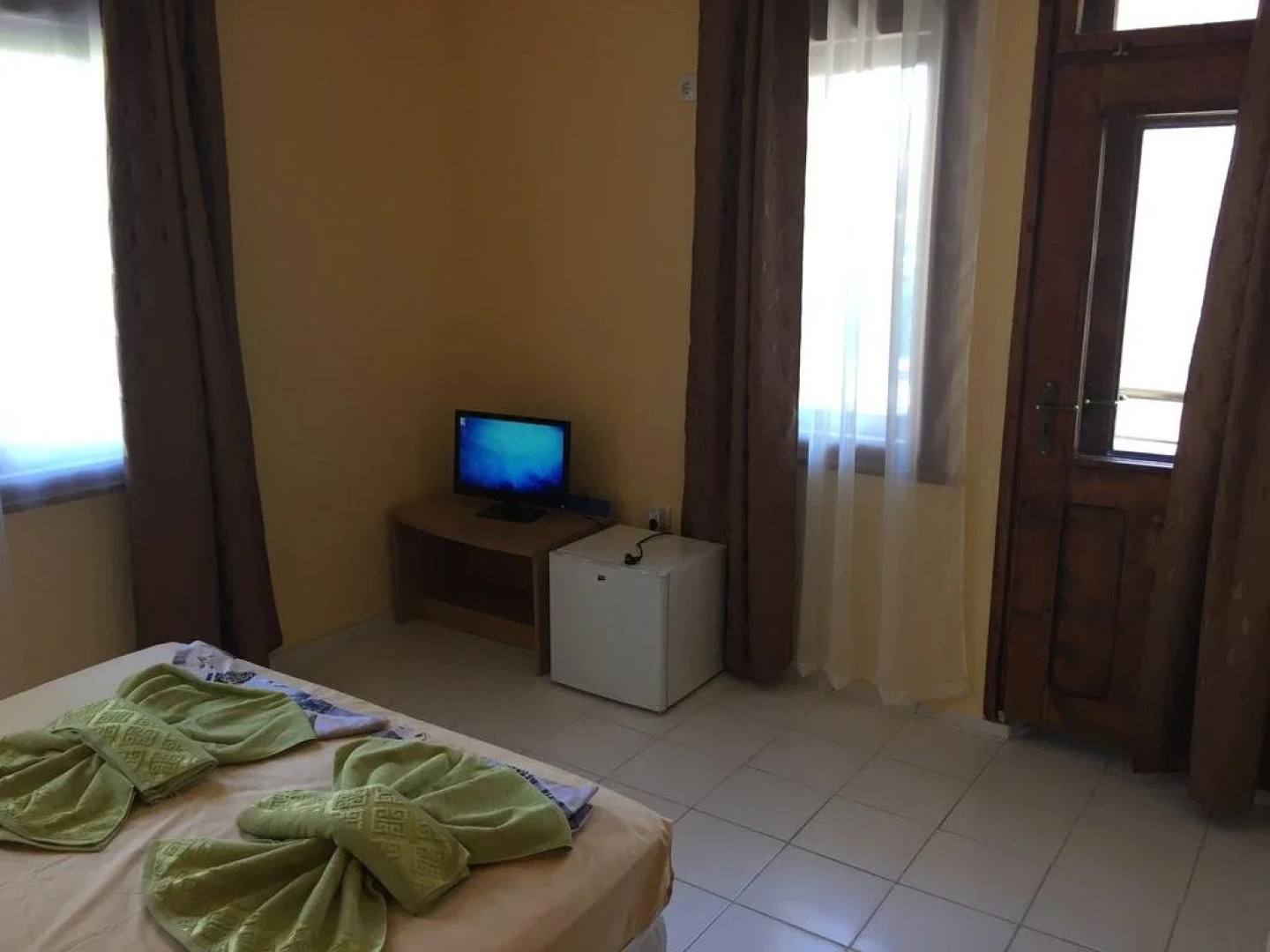 Paradise Chernomorets