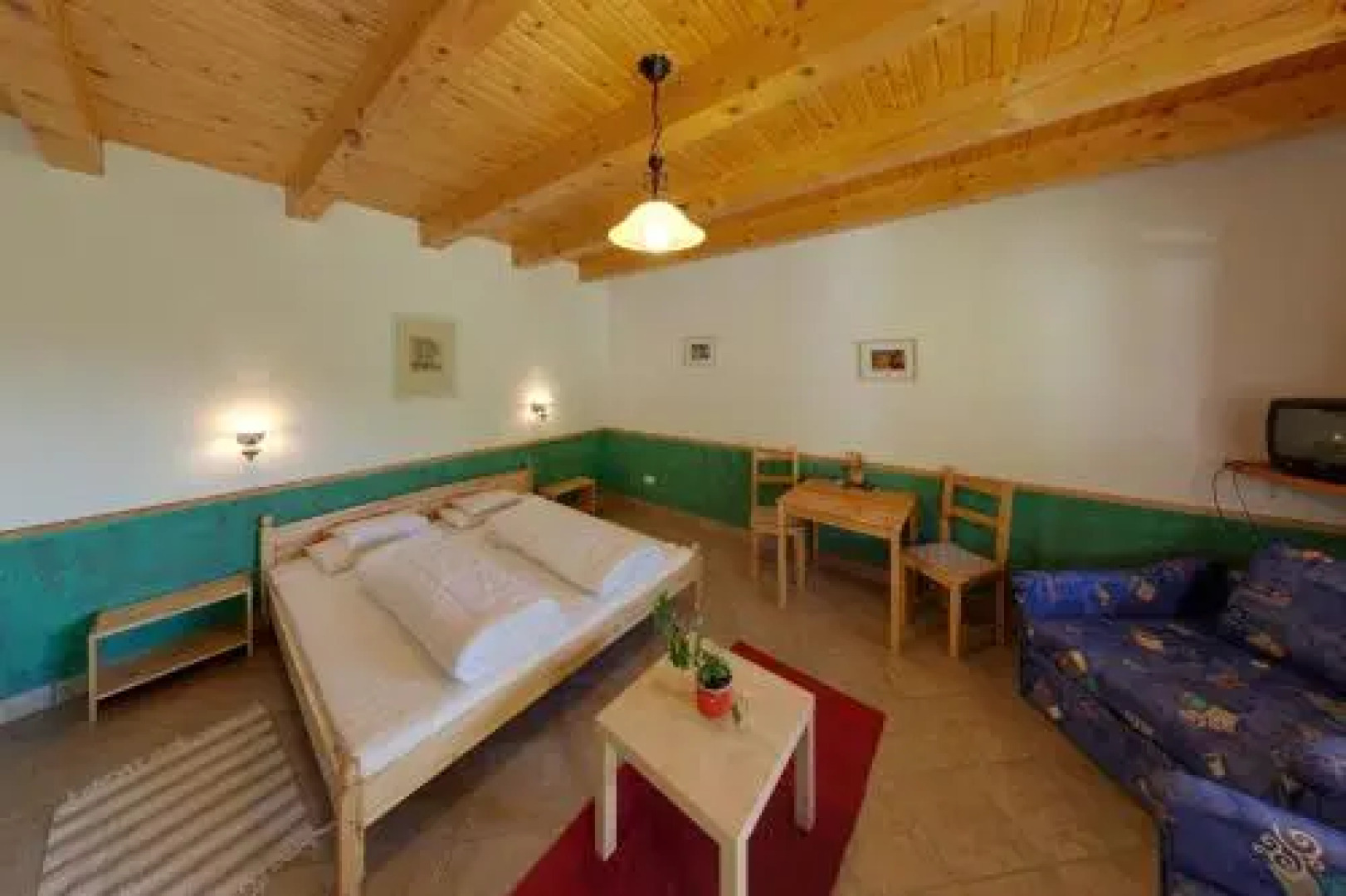 Nyitott Kapu Vendégház