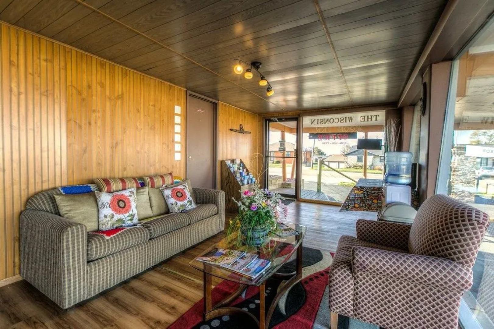 The Wisconsin Wood Inn