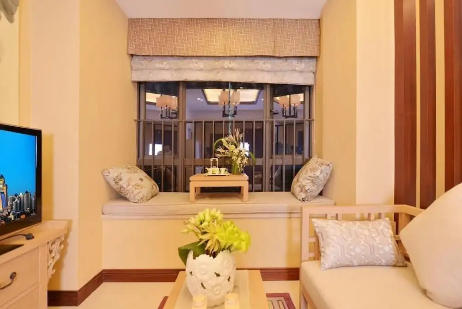 Royal River Apartment