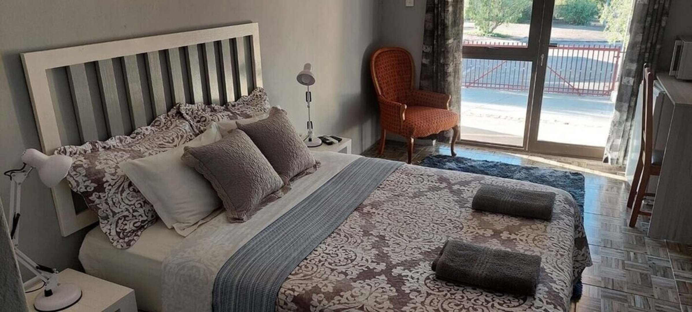 Victoria Oaks Beaufort West Guest House