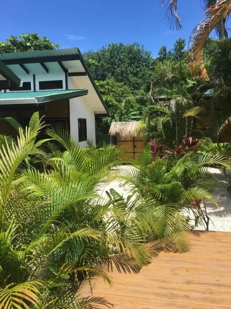 Santeria Lodge