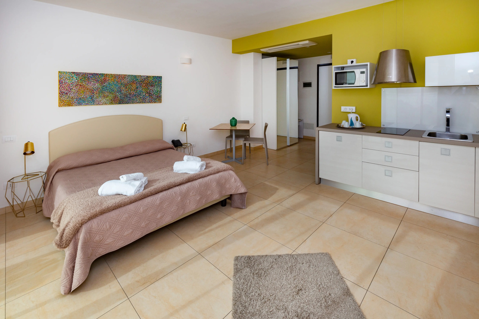 Zeus Residence Hotel