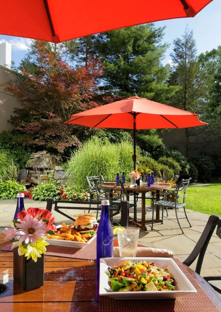 Holiday Inn Wilkes Barre - East Mountain by IHG