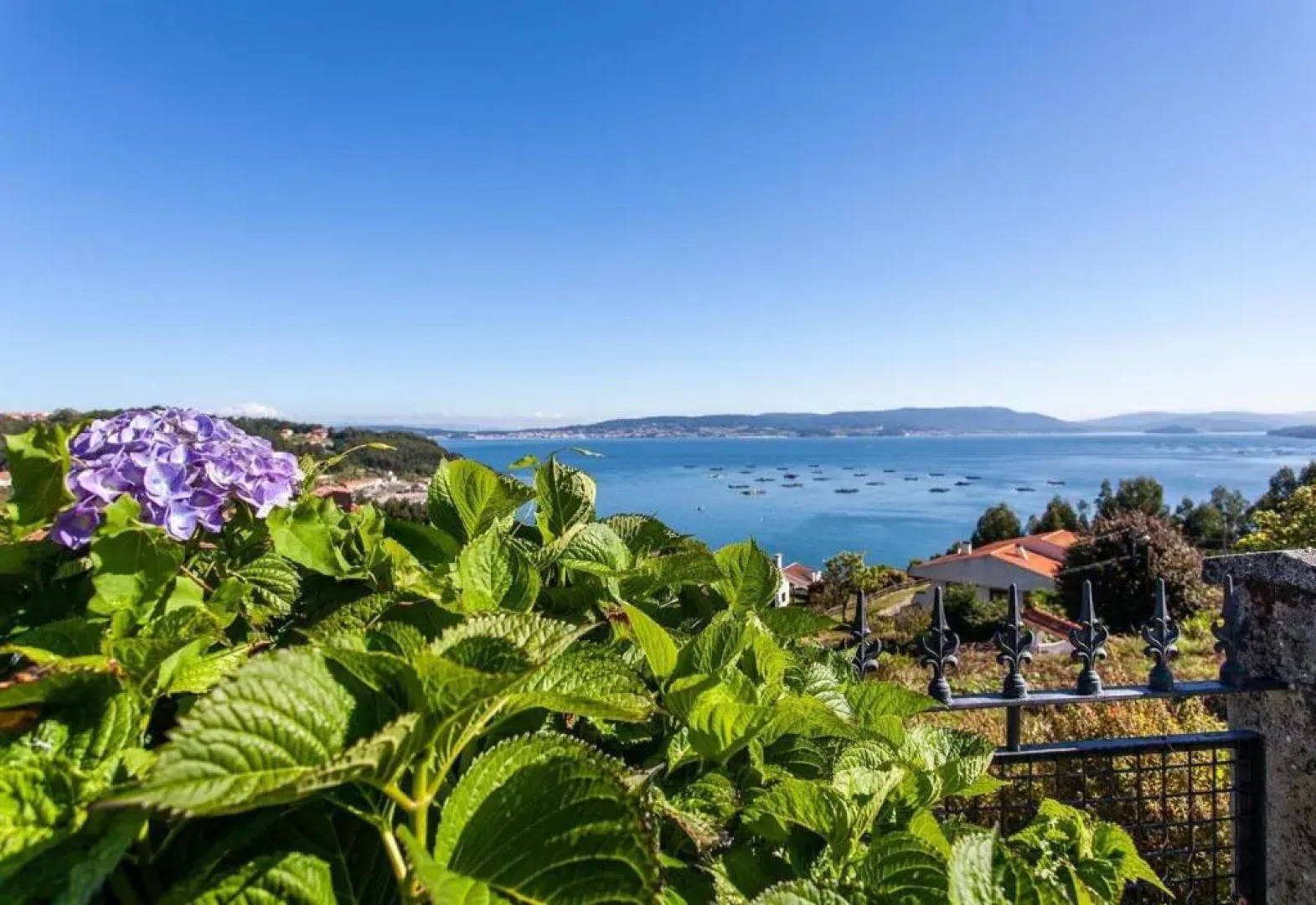 Apartamento con jardin en un chale