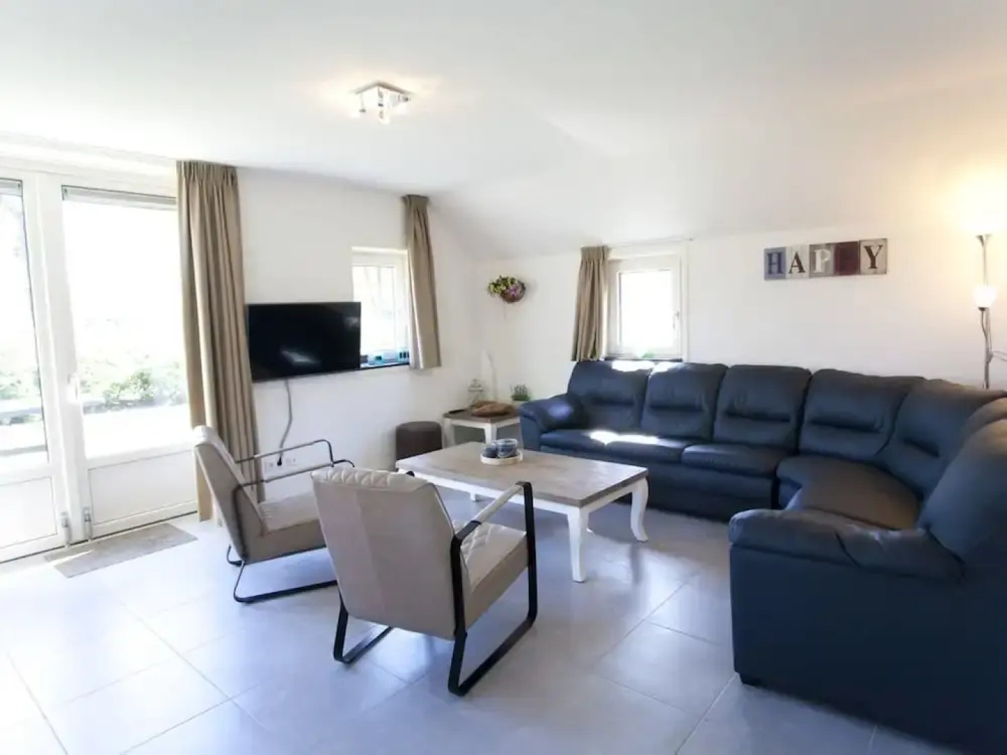 Luxury Villa in Arnhem With Parking