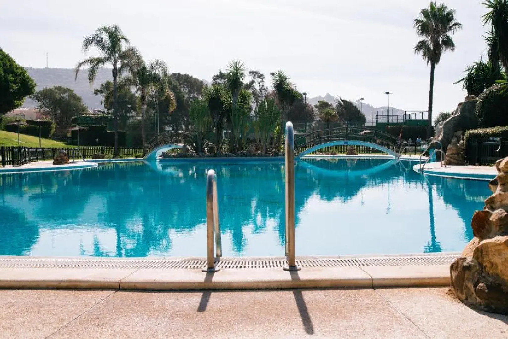 APARTAMENTO 1º LINEA DE PLAYA ZAHARA DE LOS ATUNES