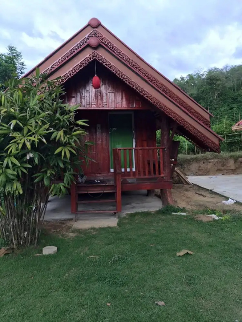 Baan Phukaotoknam Resort